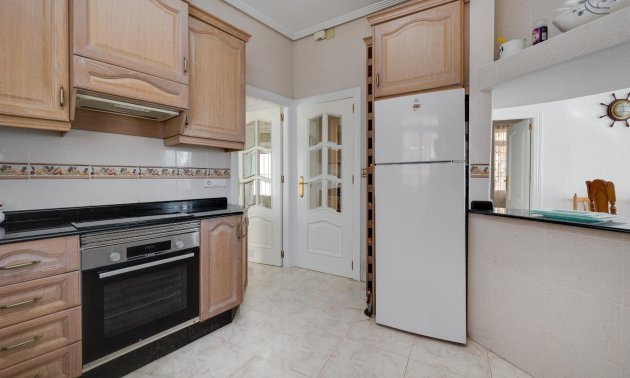 Resale - Apartment / flat -
Torrevieja