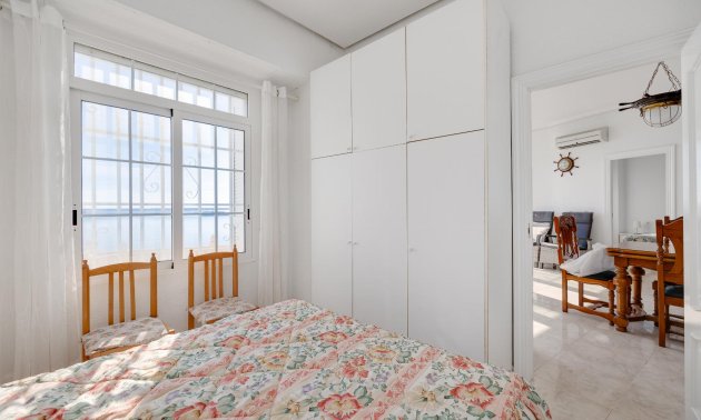 Resale - Apartment / flat -
Torrevieja