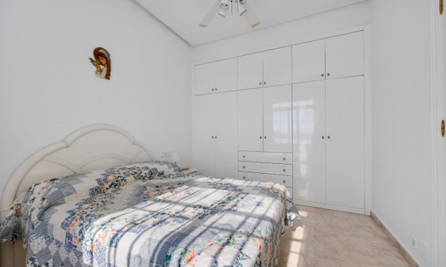 Resale - Apartment / flat -
Torrevieja