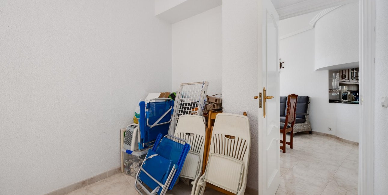 Resale - Apartment / flat -
Torrevieja