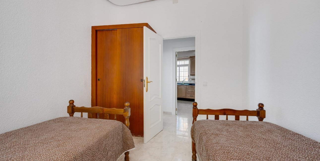 Resale - Apartment / flat -
Torrevieja