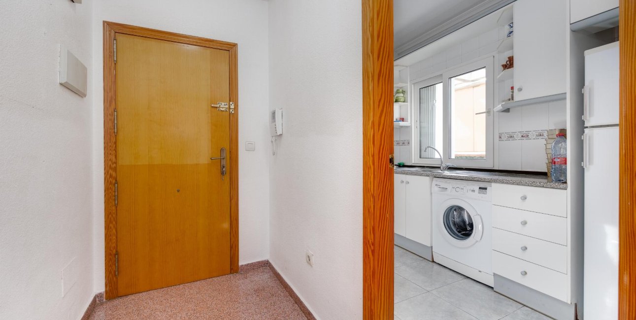 Resale - Apartment / flat -
Torrevieja