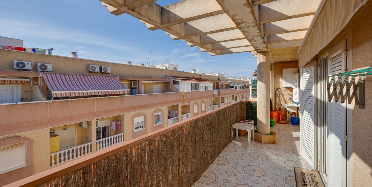 Resale - Apartment / flat -
Torrevieja