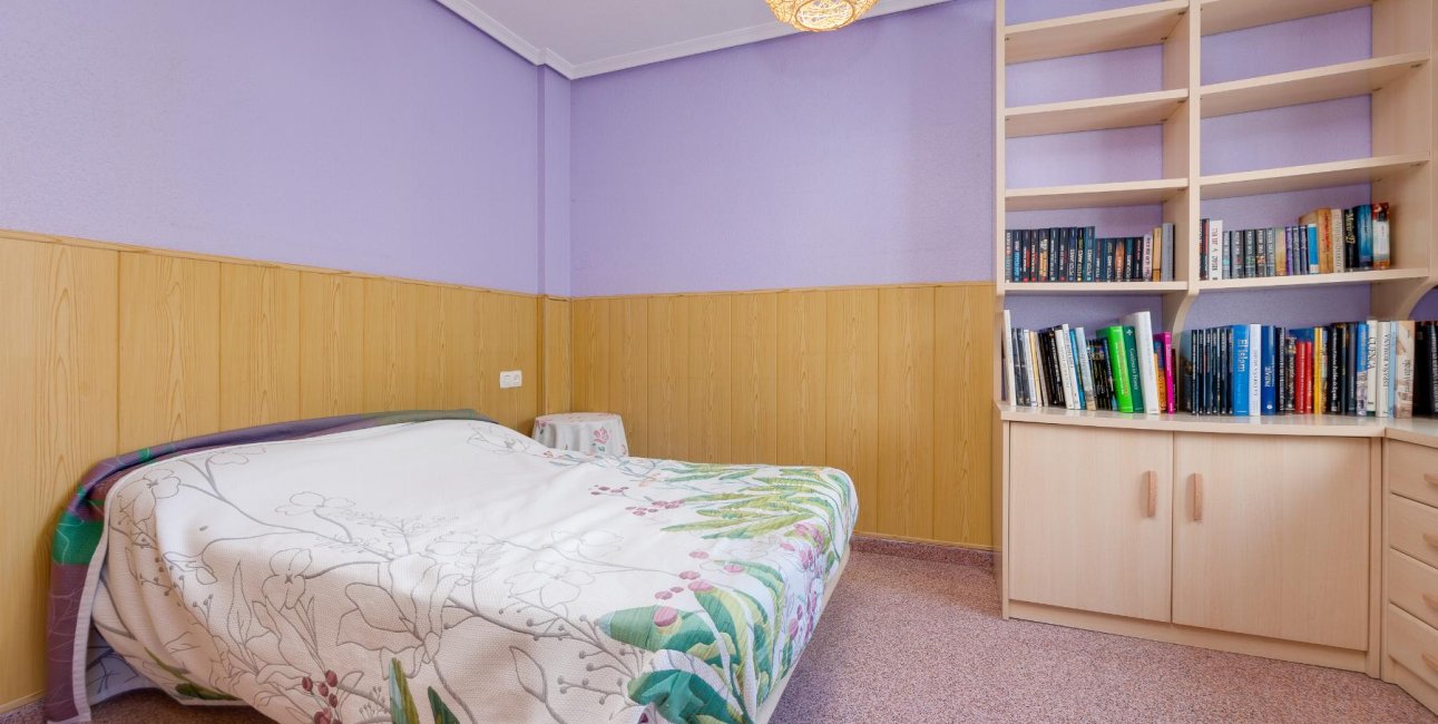 Resale - Apartment / flat -
Torrevieja