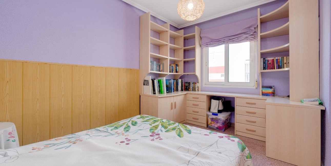 Resale - Apartment / flat -
Torrevieja