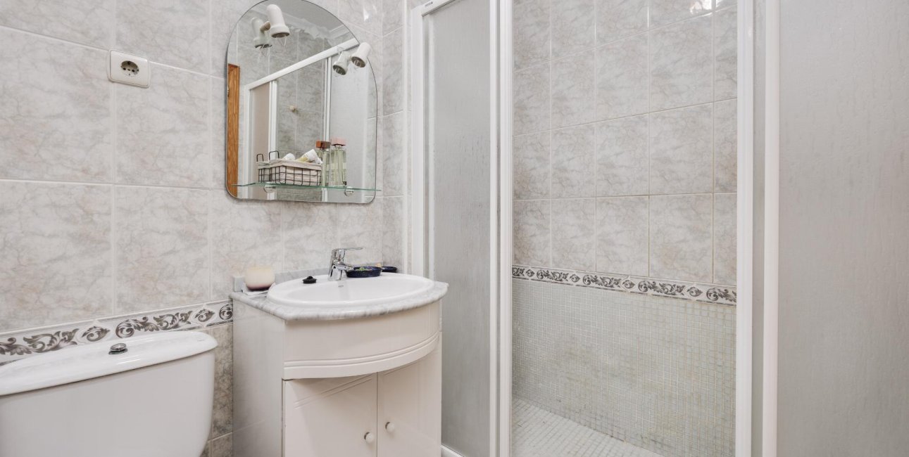 Resale - Apartment / flat -
Torrevieja