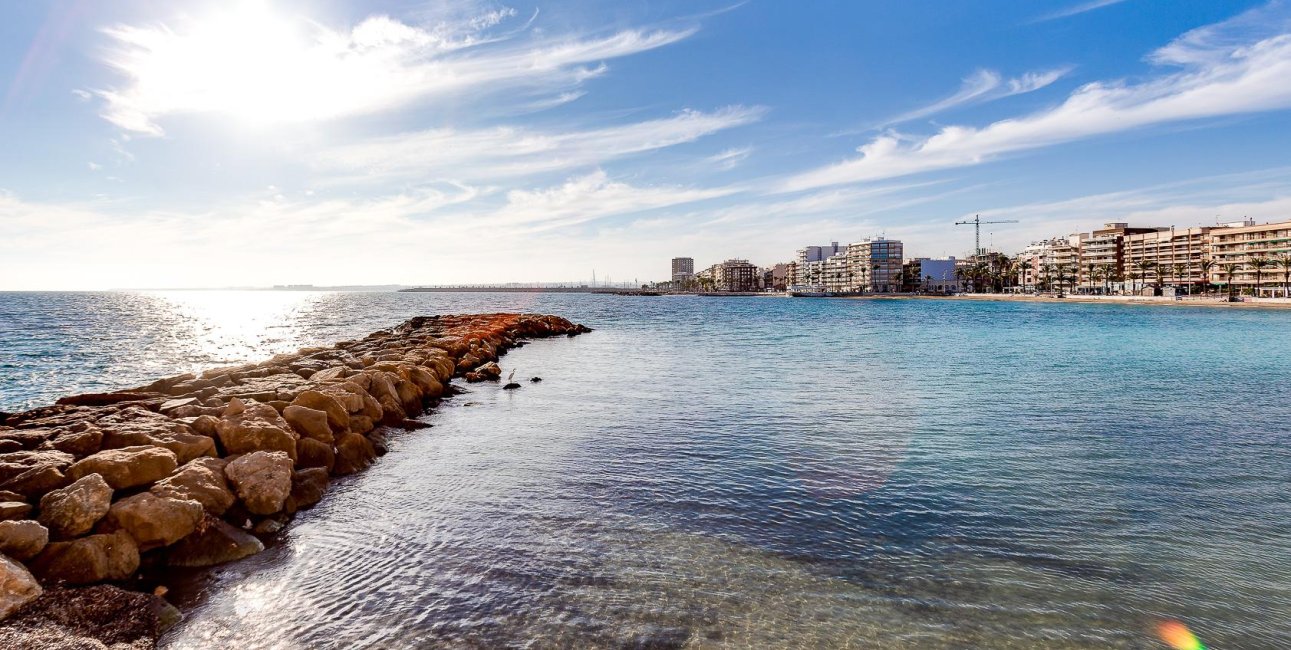 Resale - Apartment / flat -
Torrevieja