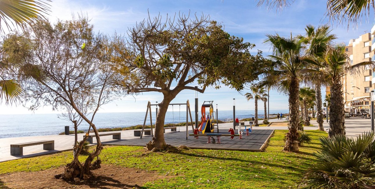 Resale - Apartment / flat -
Torrevieja