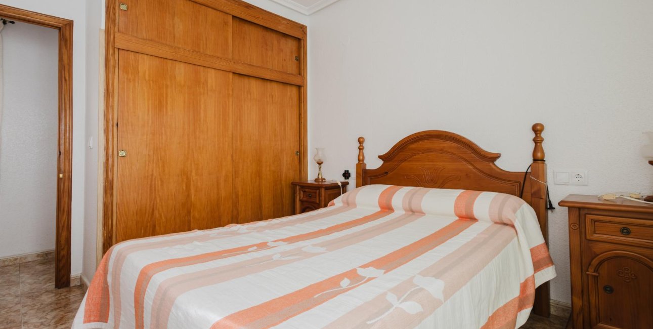 Resale - Apartment / flat -
Torrevieja