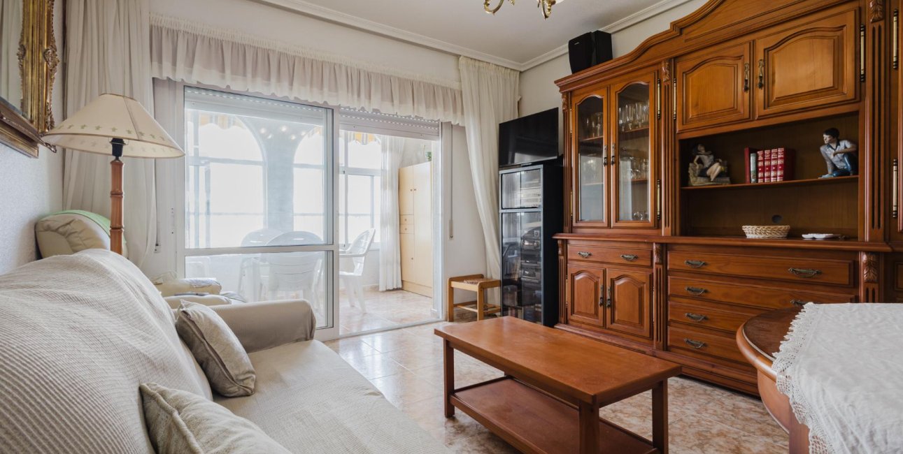 Resale - Apartment / flat -
Torrevieja