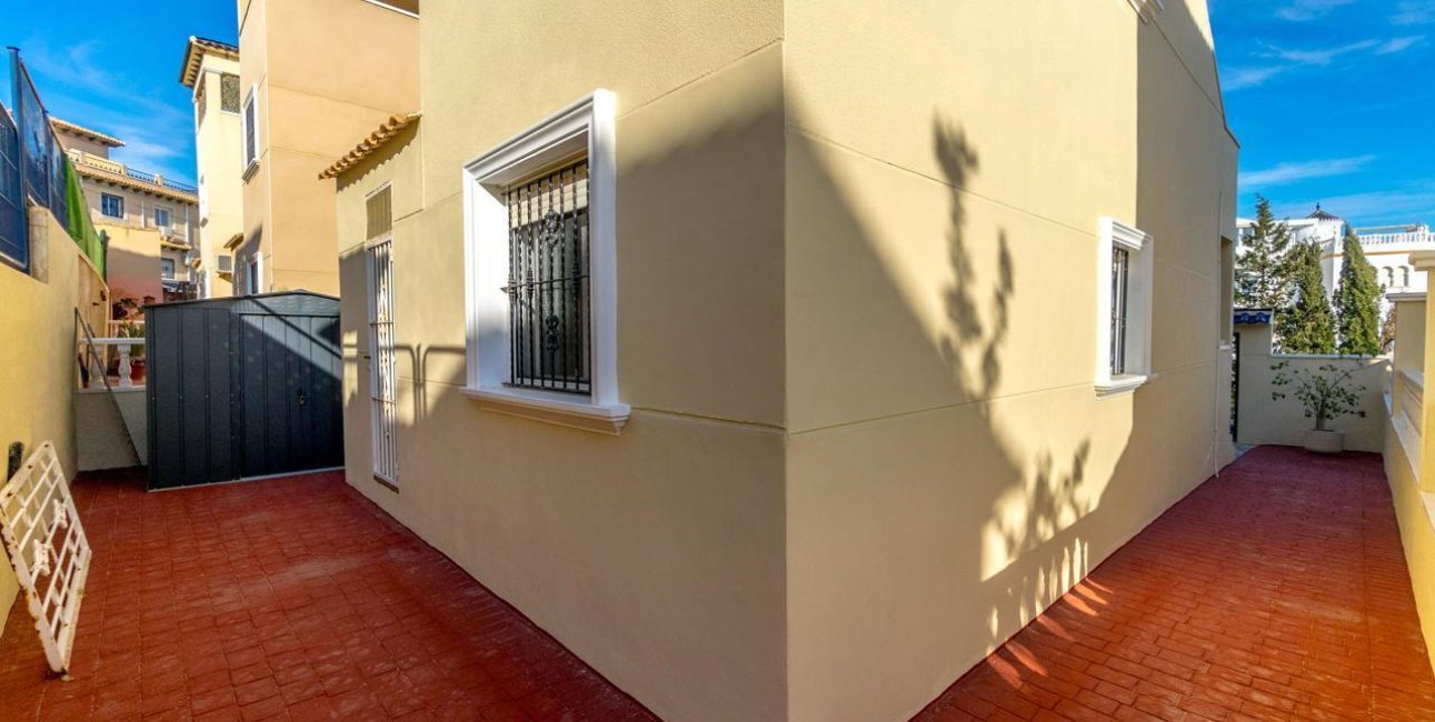 Reventa - Apartamento / piso -
Orihuela Costa