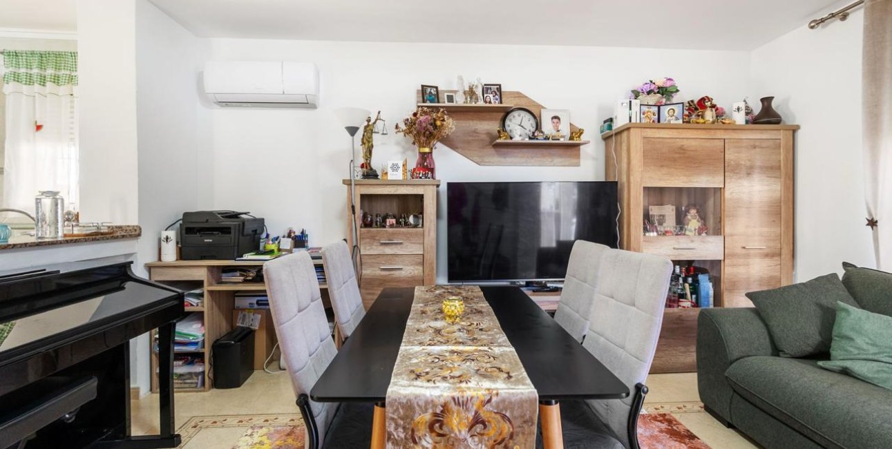 Reventa - Apartamento / piso -
Orihuela Costa