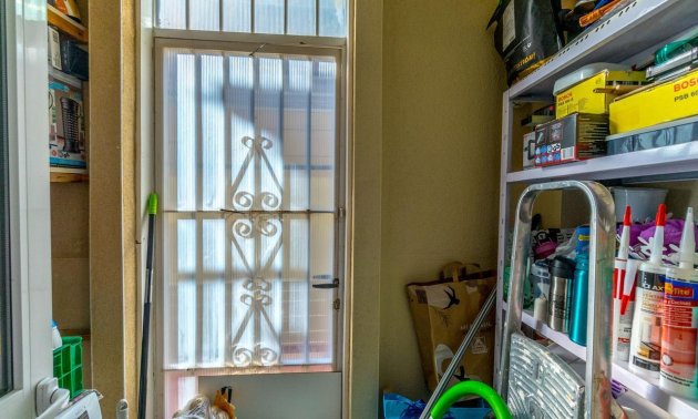 Reventa - Apartamento / piso -
Orihuela Costa