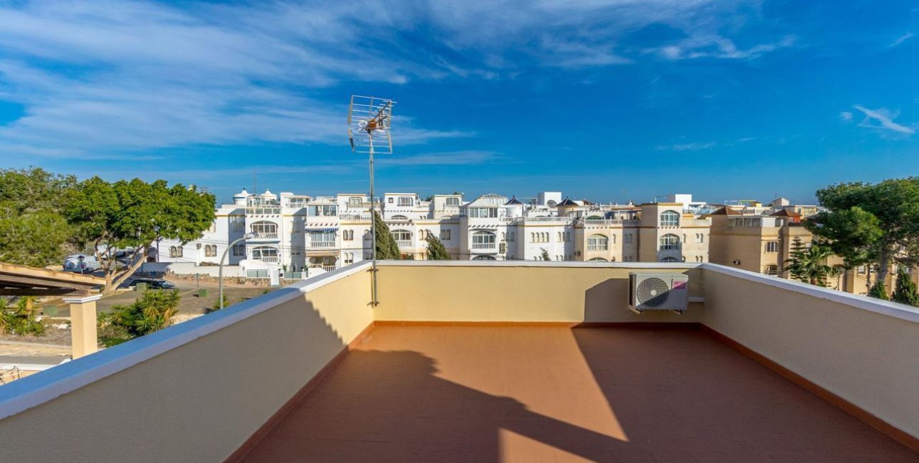 Reventa - Apartamento / piso -
Orihuela Costa