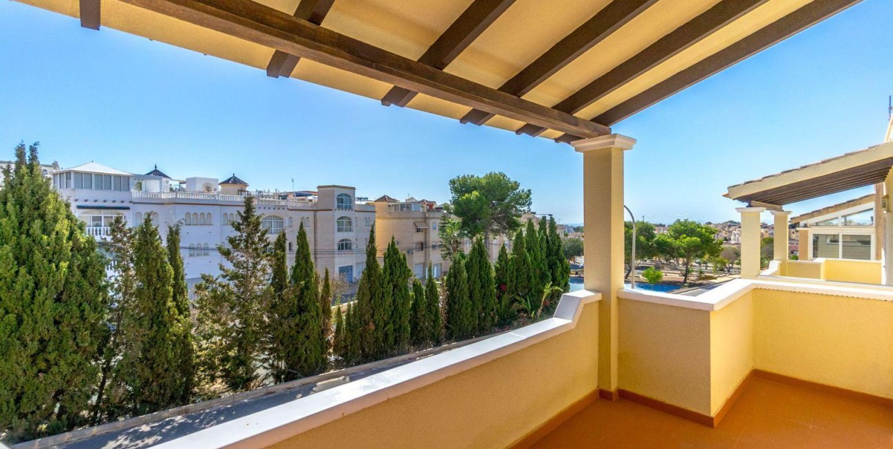 Reventa - Apartamento / piso -
Orihuela Costa