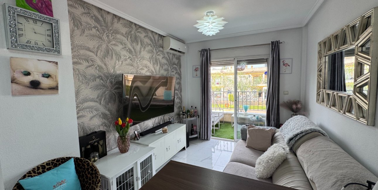 Resale - Apartment / flat -
Orihuela Costa - Las Filipinas