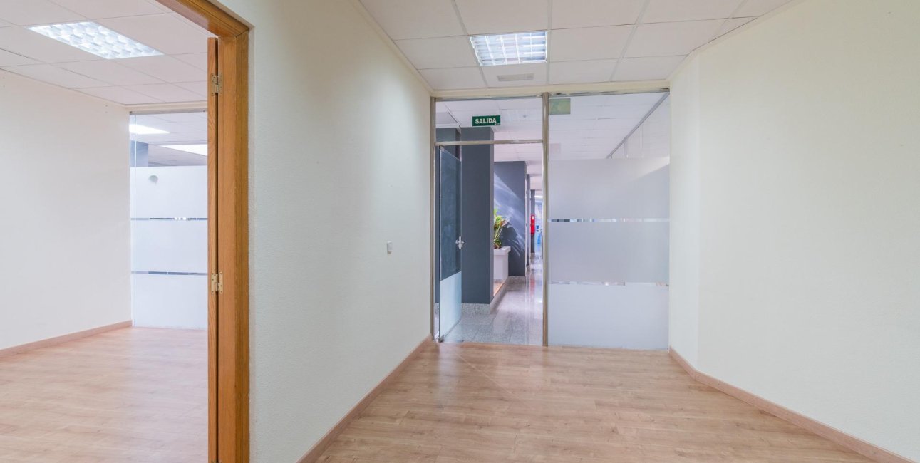 Wynajem długoterminowy - Lokal handlowy -
Orihuela Costa - Playa Flamenca