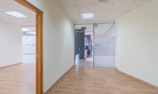 Wynajem długoterminowy - Lokal handlowy -
Orihuela Costa - Playa Flamenca