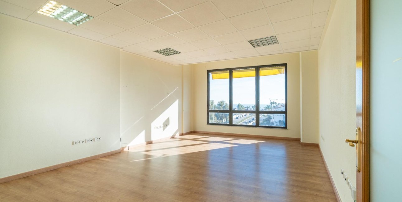 Wynajem długoterminowy - Lokal handlowy -
Orihuela Costa - Playa Flamenca