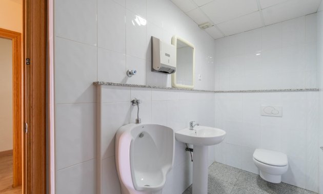 Wynajem długoterminowy - Lokal handlowy -
Orihuela Costa - Playa Flamenca