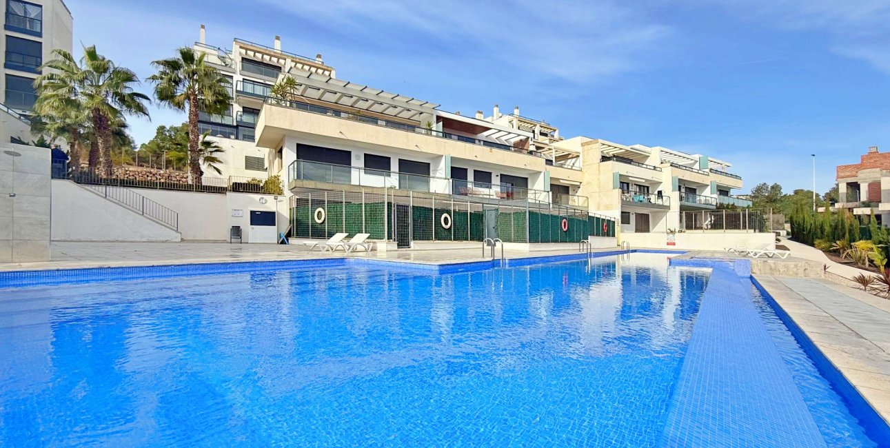 Resale - Apartment / flat -
Orihuela Costa - Campoamor