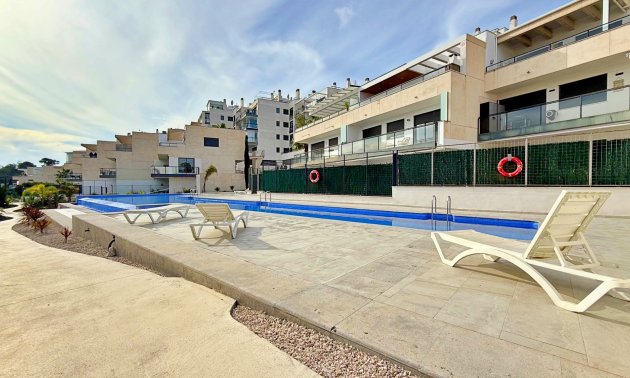 Resale - Apartment / flat -
Orihuela Costa - Campoamor