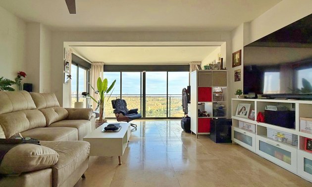 Resale - Apartment / flat -
Orihuela Costa - Campoamor