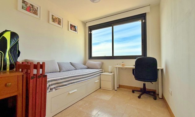 Resale - Apartment / flat -
Orihuela Costa - Campoamor