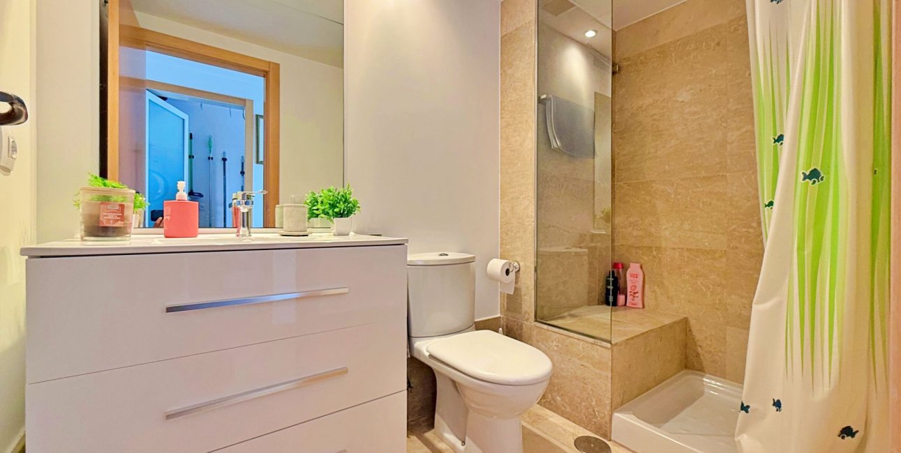 Resale - Apartment / flat -
Orihuela Costa - Campoamor