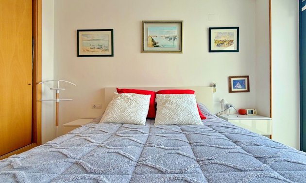 Resale - Apartment / flat -
Orihuela Costa - Campoamor