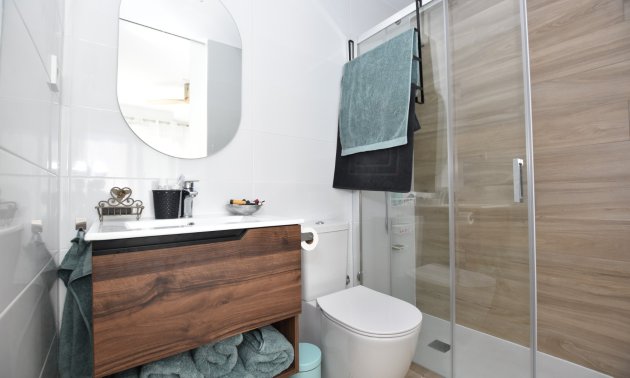 Resale - Apartment / flat -
Los Montesinos - Entre Naranjos / Vistabella Golf