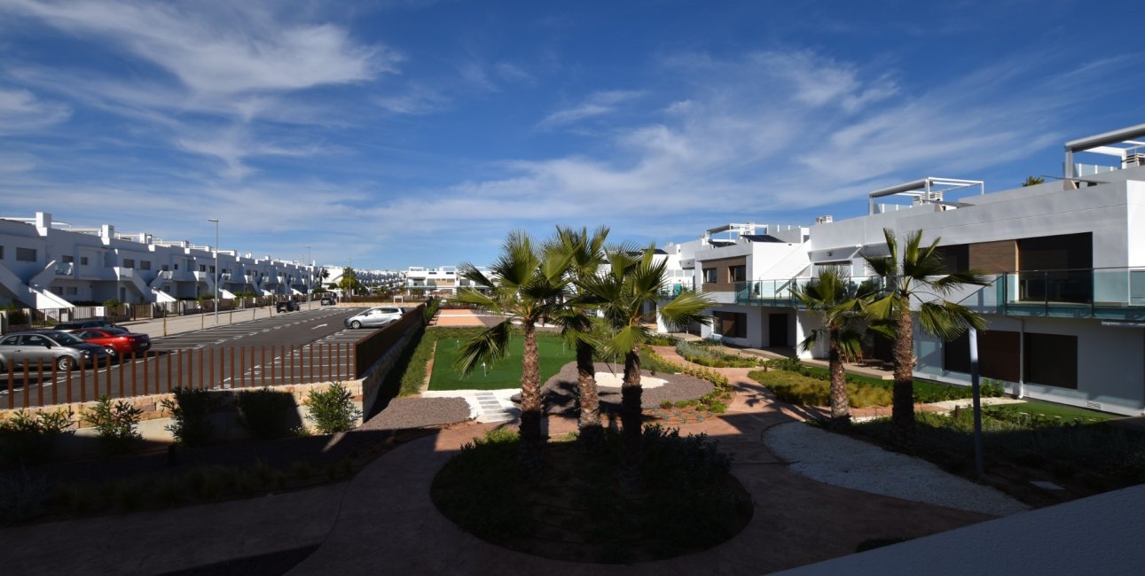 Resale - Apartment / flat -
Los Montesinos - Entre Naranjos / Vistabella Golf