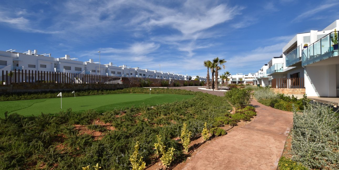 Resale - Apartment / flat -
Los Montesinos - Entre Naranjos / Vistabella Golf