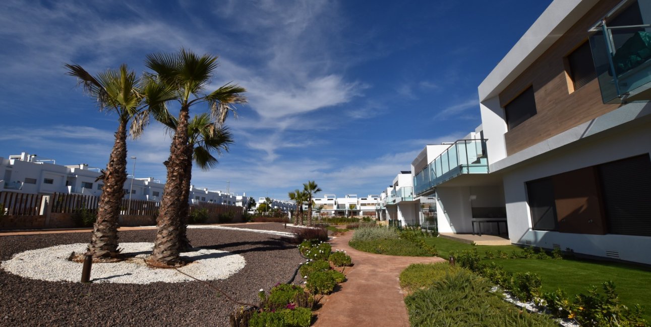 Resale - Apartment / flat -
Los Montesinos - Entre Naranjos / Vistabella Golf