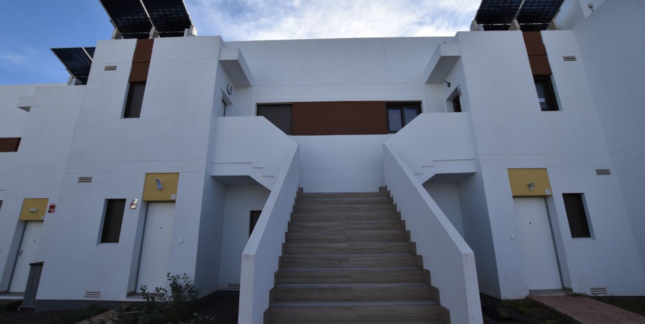 Resale - Apartment / flat -
Los Montesinos - Entre Naranjos / Vistabella Golf