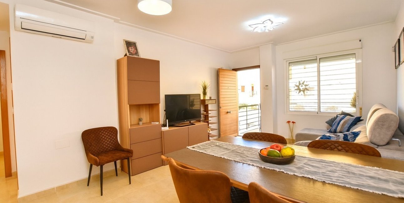 Resale - Townhouse -
Algorfa - La Finca Golf Resort