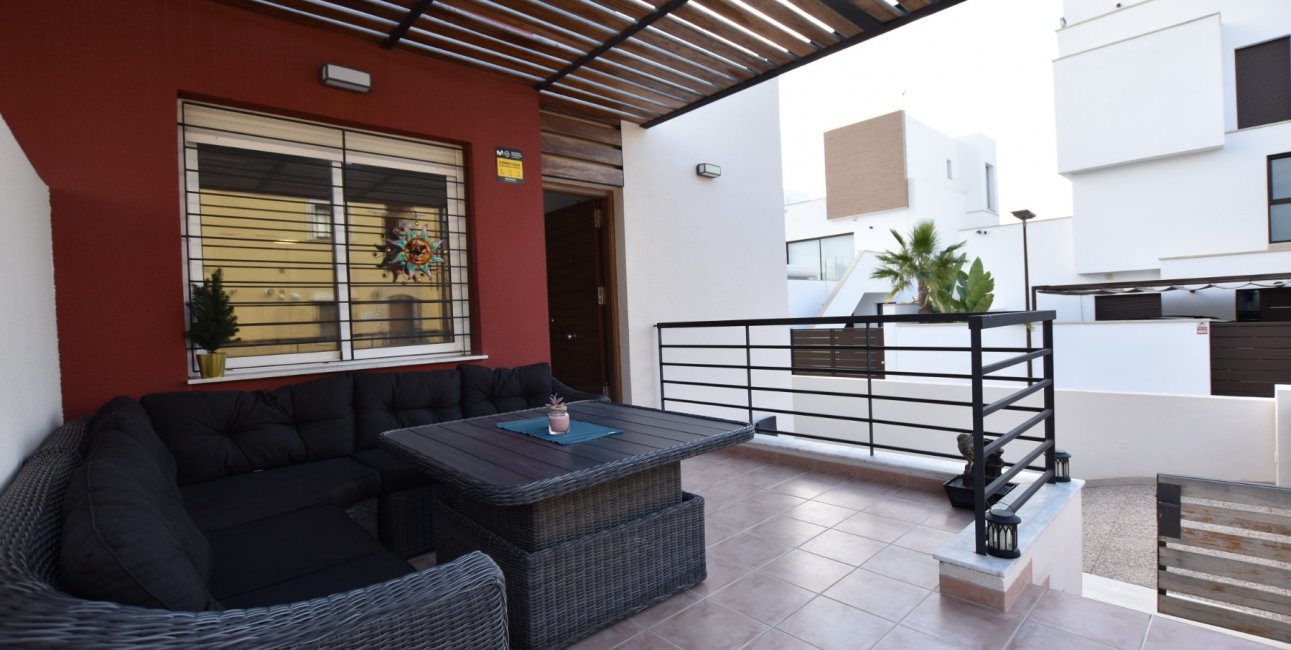 Resale - Townhouse -
Algorfa - La Finca Golf Resort