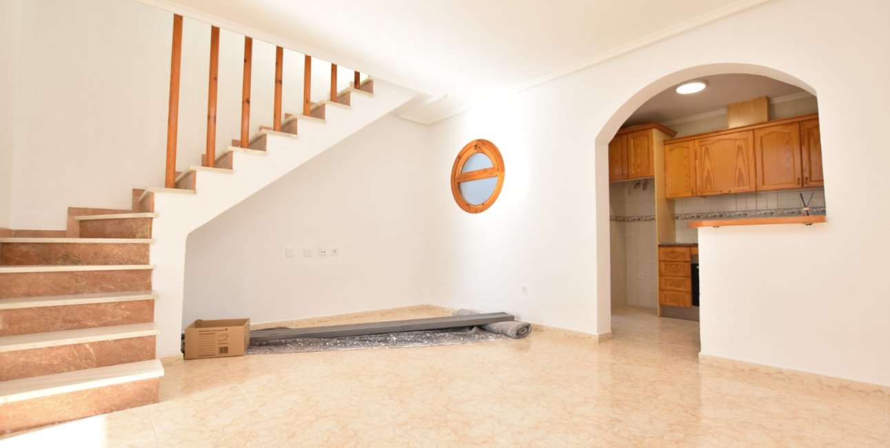 Rynek wtórny - Dom Szeregowy -
Orihuela Costa - Punta Prima