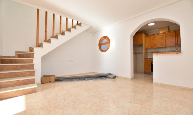 Rynek wtórny - Dom Szeregowy -
Orihuela Costa - Punta Prima