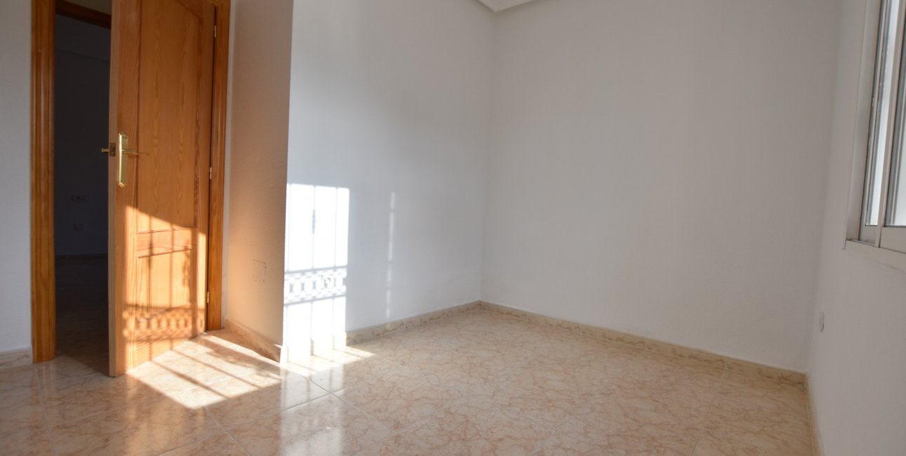 Rynek wtórny - Dom Szeregowy -
Orihuela Costa - Punta Prima