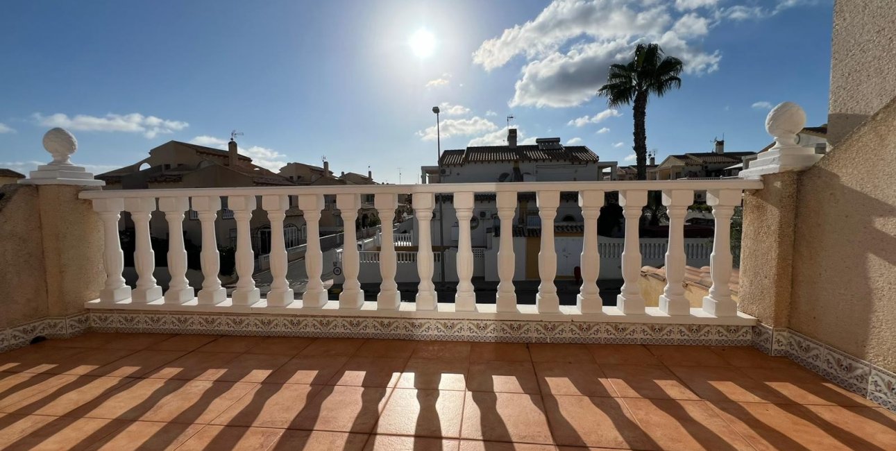 Rynek wtórny - Dom Szeregowy -
Orihuela Costa - Punta Prima