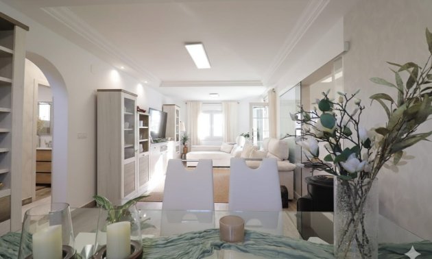 Resale - Villa -
Orihuela Costa - Villamartin