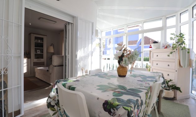 Resale - Villa -
Orihuela Costa - Villamartin