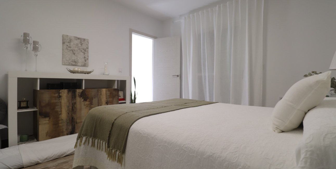 Resale - Villa -
Orihuela Costa - Villamartin