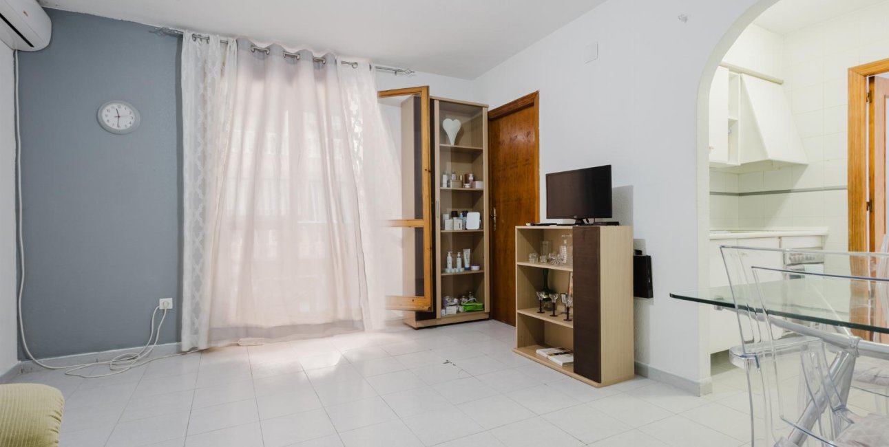 Reventa - Apartamento / piso -
Torrevieja