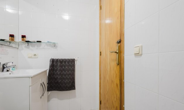 Reventa - Apartamento / piso -
Torrevieja