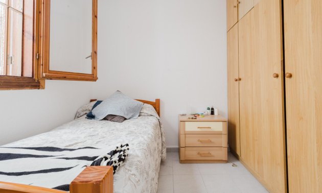 Reventa - Apartamento / piso -
Torrevieja