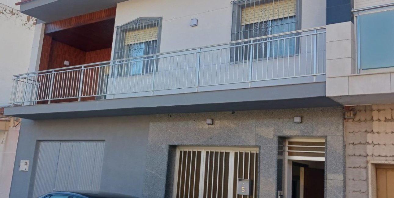 Rynek wtórny - Dom Szeregowy -
San Pedro del Pinatar - Los Antolinos