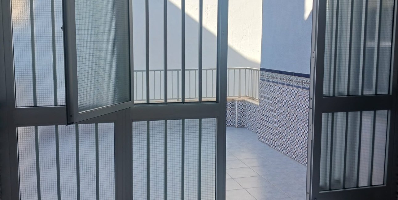 Rynek wtórny - Dom Szeregowy -
San Pedro del Pinatar - Los Antolinos