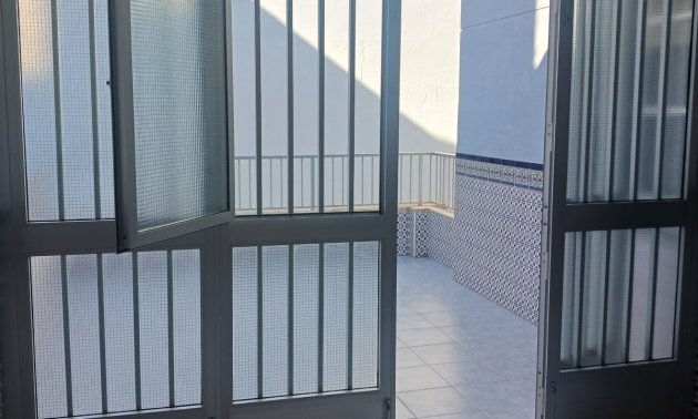 Rynek wtórny - Dom Szeregowy -
San Pedro del Pinatar - Los Antolinos